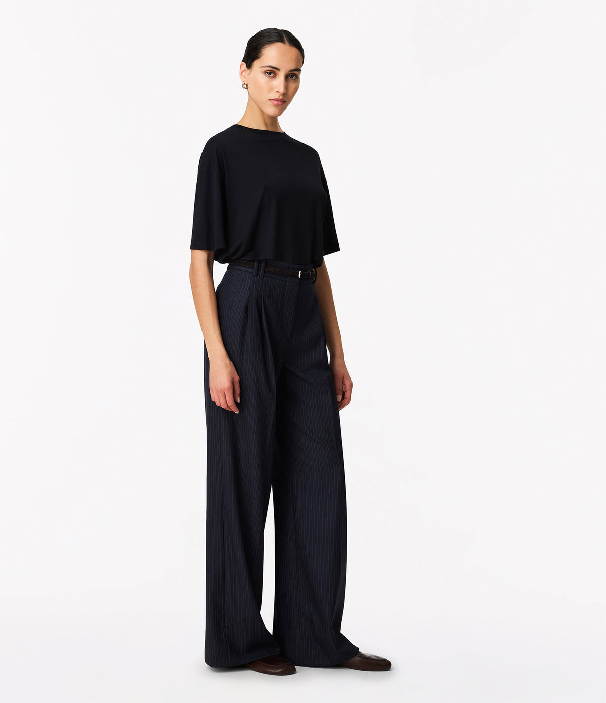Pinstripe Pleated Trouser | Navy/Chalk